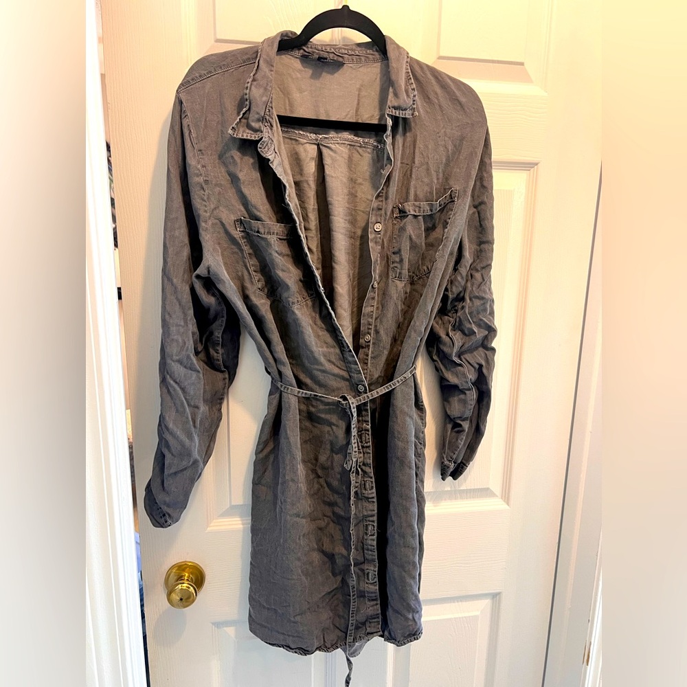 Drab grey Y2K button tunic